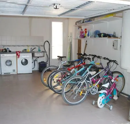 Holiday home La Cheneraie